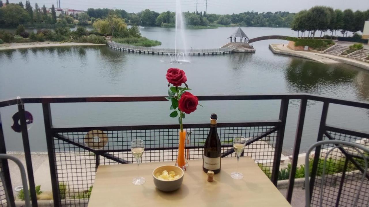 Vue Exceptionnelle Sur Le Lac Créteil Exteriér fotografie