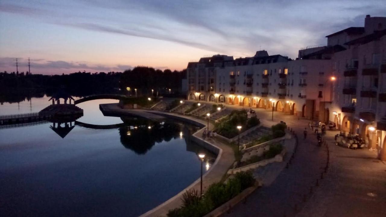 Vue Exceptionnelle Sur Le Lac Créteil Exteriér fotografie